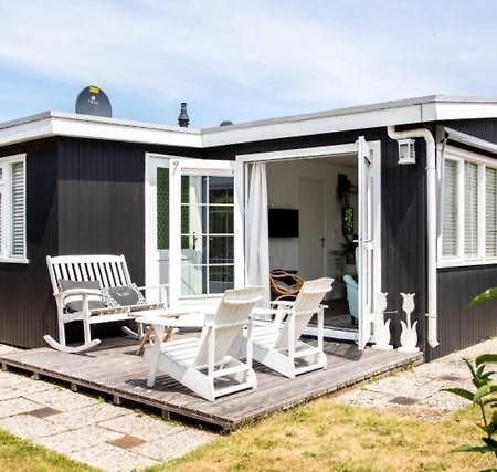 Strand-Chalet Luna - 700 Mtr Van Het Strand Van Ouddorp Kültér fotó
